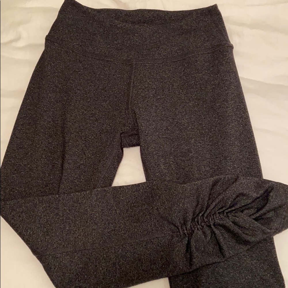 Beyond Yoga cropped leggings